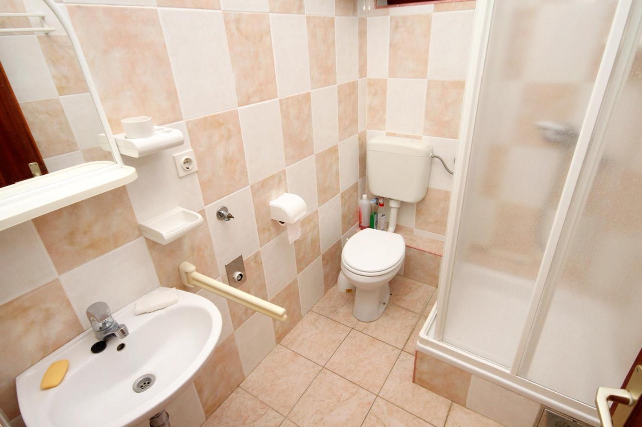 Apartments By The Sea Kozino, Zadar - 5803 Εξωτερικό φωτογραφία