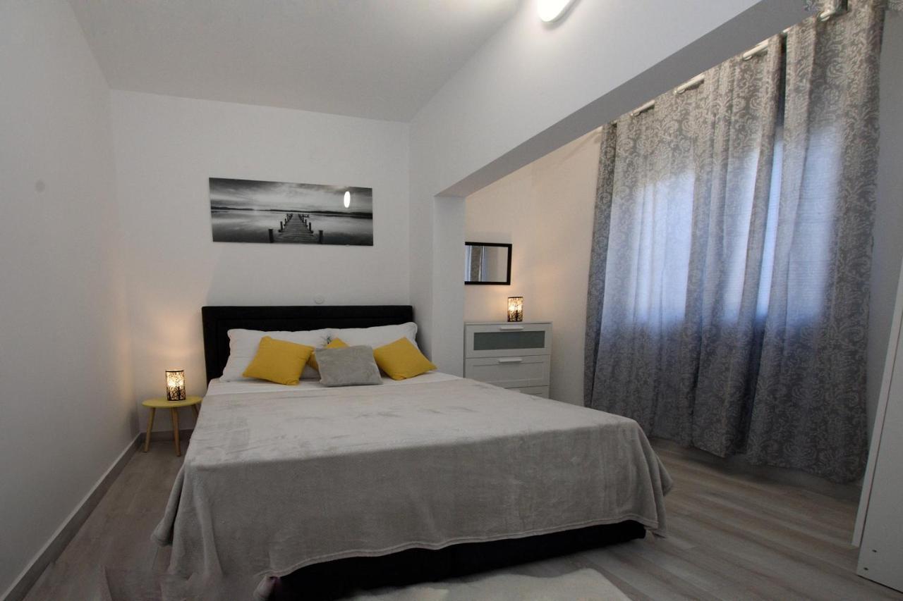 Apartments By The Sea Kozino, Zadar - 5803 Εξωτερικό φωτογραφία